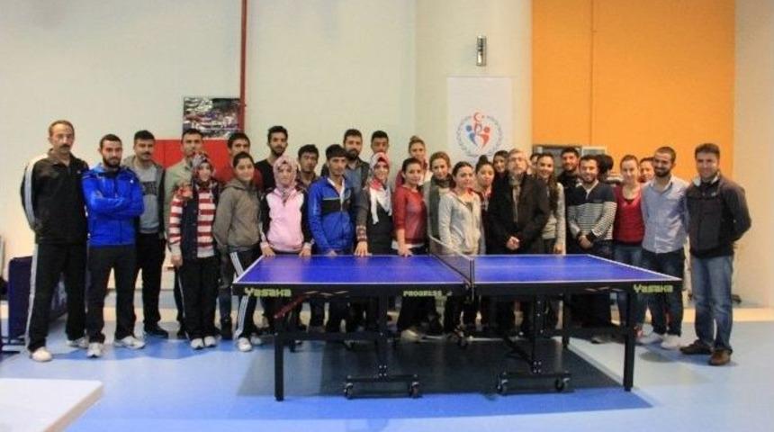 Masa Tenisi Aday Hakem Kursu Sona Erdi