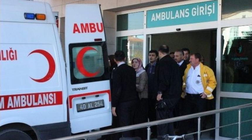 Trafik Kazası:1 &Ouml;l&uuml; 2 Yaralı