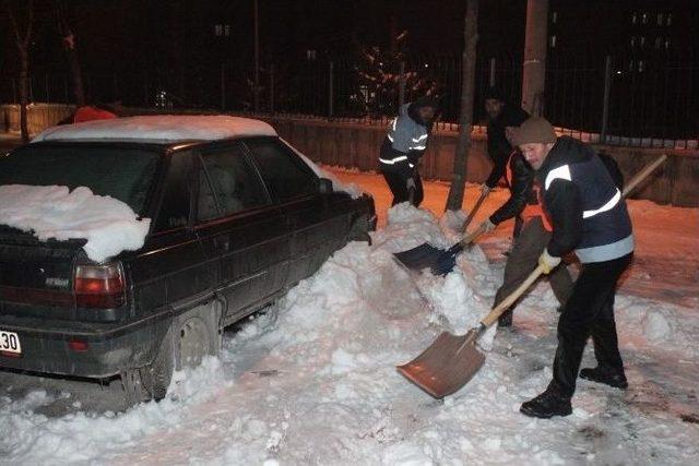 Paland&ouml;ken Belediyesi Kış Hazırlıklarını Tamamladı 1