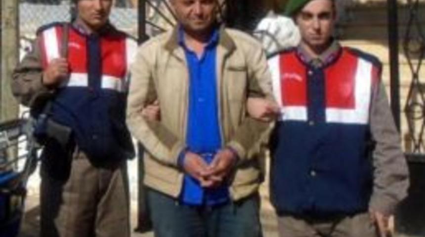 Acemi Hırsız Cep Telefonunu Girdiği Evde Unutunca Yakalandı