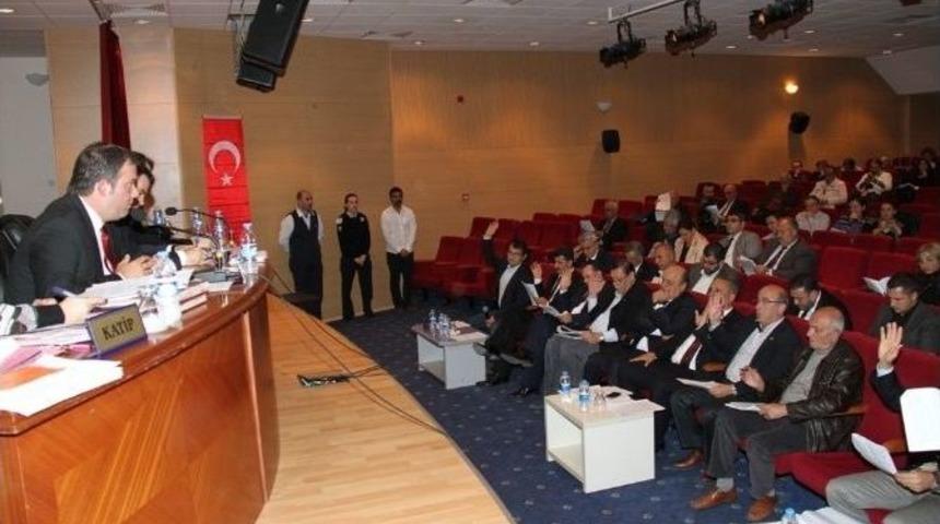 Buca Belediyesi&rsquo;ne İzdesk&rsquo;ten Engelli Aracı