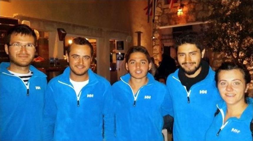 Yaşarlı Gen&ccedil;ler, Sakız&rsquo;dan 3 Kupayla D&ouml;nd&uuml;