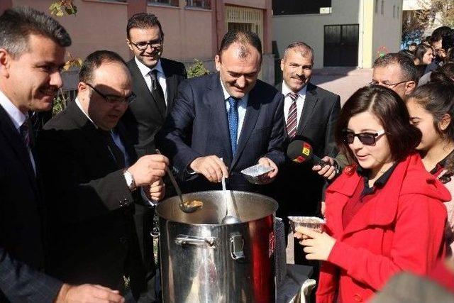 Kadir Has Anadolu Lisesi’nde Aşure Etkinliği