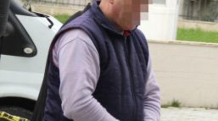 Satışa Hazır Paketlenmiş 1 Kilo Esrarla Yakalandı