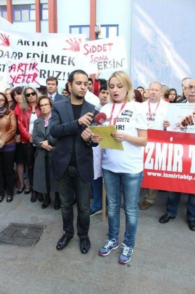 Sağlıkçılardan Şiddeti Protesto İçin İş Bırakma