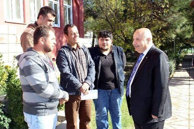 Adıyaman &Uuml;niversitesi Kabına Sığmıyor 2