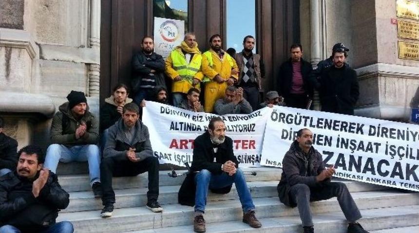 Ptt &Ouml;n&uuml;nde Zincirli Eylem