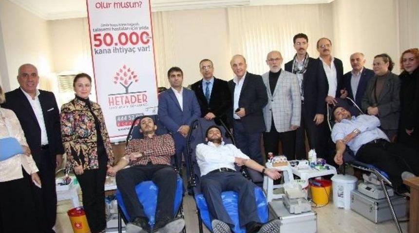 Ak Partililer Kan Kardeşi Oldu