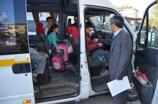 Selendi&rsquo;de &Ouml;ğrenci Servisleri Denetlendi 2