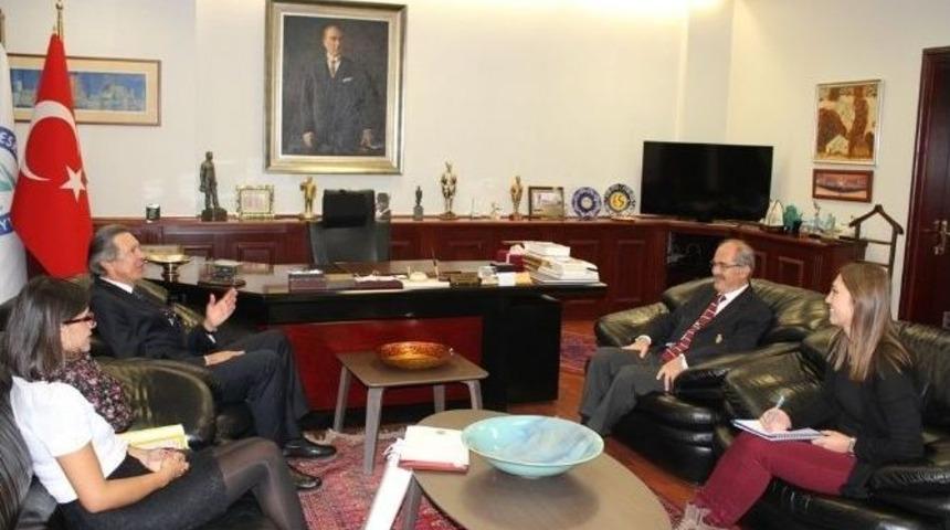 Kolombiya B&uuml;y&uuml;kel&ccedil;isi&rsquo;nden Başkan B&uuml;y&uuml;kerşen&rsquo;e Ziyaret