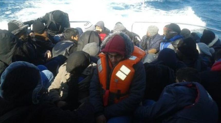 T&uuml;rkiye&rsquo;ye Sığınmacı Akını Durmuyor