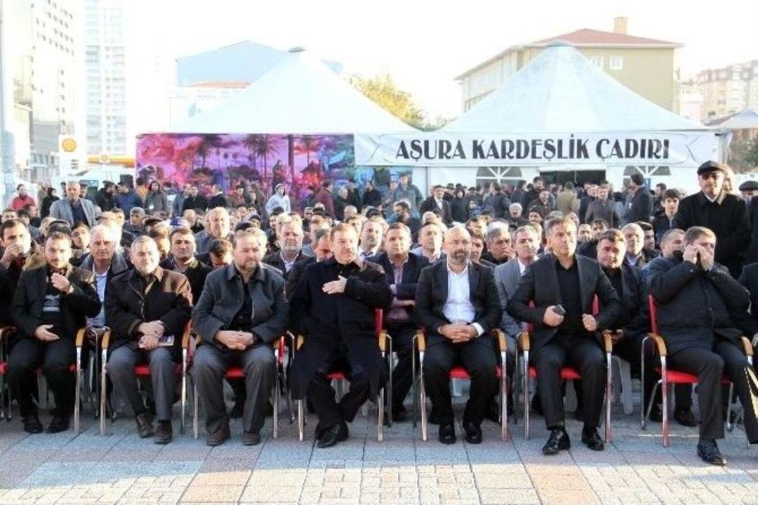 Esenyurt Meydanı&rsquo;nda Aşura Matemi