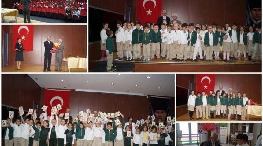 &Ouml;ğrencilerin Yazarla Buluşma Sevinci