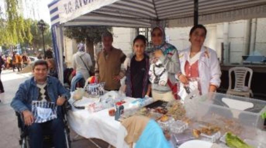 Ayesk&rsquo;ten &Uuml;&ccedil;&uuml;nc&uuml; Kermes