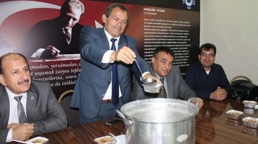 Kamu-sen&rsquo;de Aşure Etkinliği