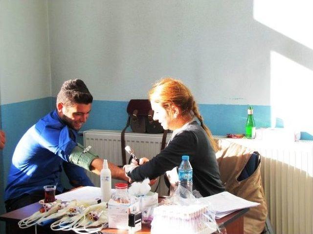 Myo &Ouml;ğrencilerinden Kan Bağışına Destek 3