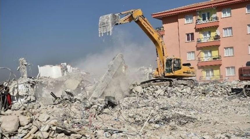 Cengizhan&rsquo;da Yıkım Tamamlandı