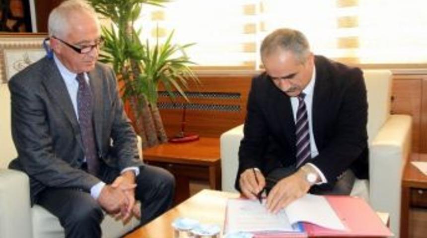 Sivas Belediyesi&rsquo;nden Her Eve Tatlı Su Projesi