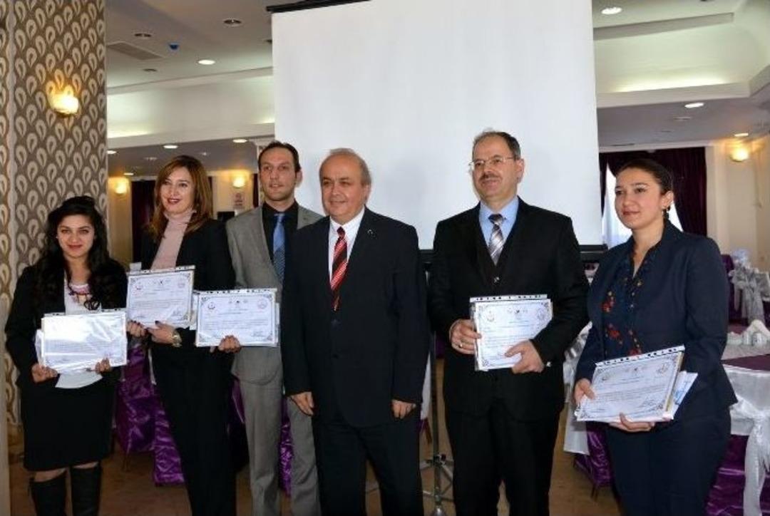 &rsquo;beslenme Dostu Okullar Programı&rsquo; Ve &rsquo;beyaz Bayrak&rsquo; Sertifika T&ouml;reni