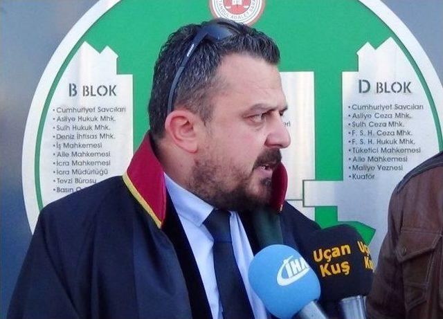 &Uuml;nl&uuml;lerin Menajerine Şok Su&ccedil;lama 1