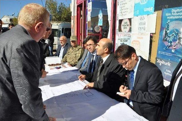 Vali Demirtaş, Sincik İlçesini Ziyaret Etti