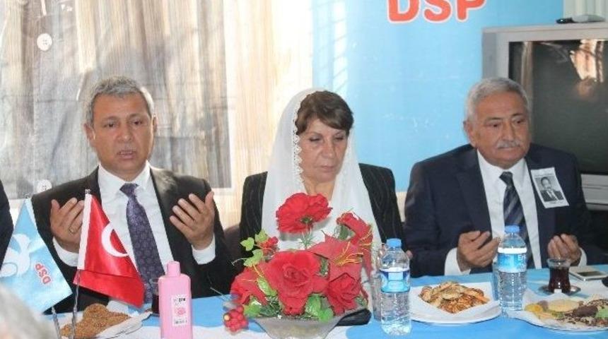 Ecevit Adana&rsquo;da Anıldı