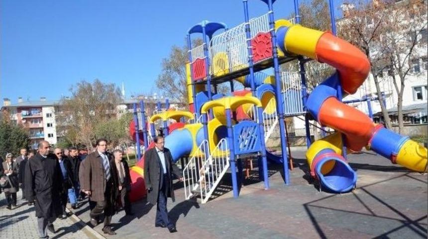 Başkan Bulutlar, Meclis &Uuml;yelerine Belediye Hizmetlerini Gezdirdi&hellip;