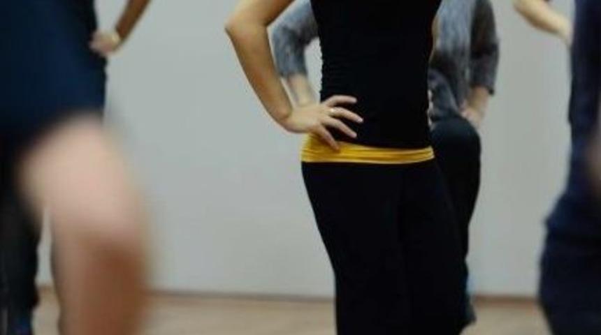 Halk Oyunları Sa&uuml;&rsquo;den