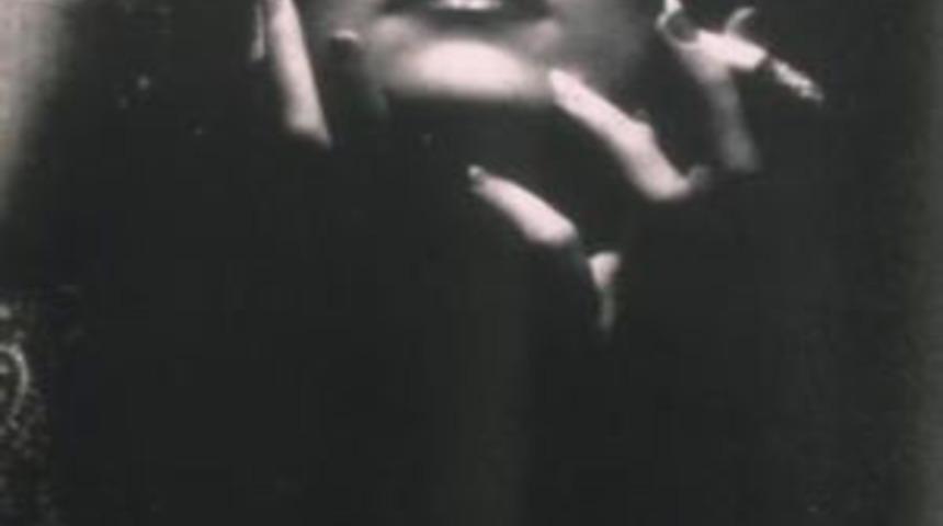 &acute;FEMME FATALE&acute; &Uuml;NL&Uuml;LER