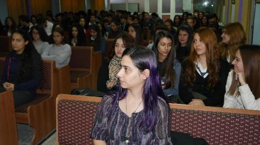 İstanbul Kemerburgaz &Uuml;niversitesi, Edirne&rsquo;de &Ouml;ğrencilerle Buluştu