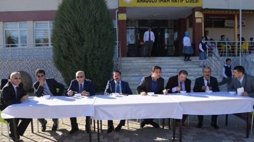 Selendi İmam Hatip Lisesi&rsquo;nde Aşure G&uuml;n&uuml;