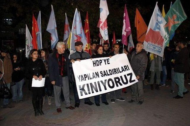 Eskişehir’de Hdp’li Üyeye Yapılan Saldırı Protesto Edildi