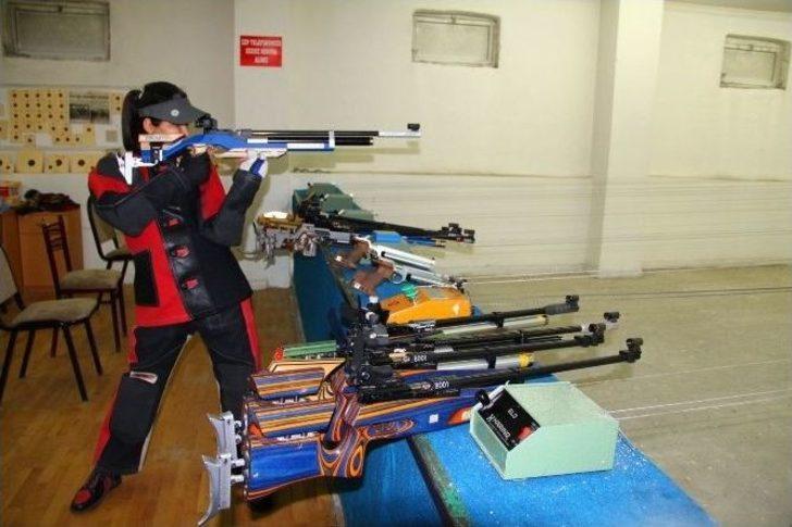 Erzincan Atıcılıkta Kübra Nur Altınbilek İle Şampiyon Oldu G2