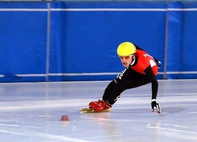 Kağıtsporlu Patenci Berk Yetişken, Amerika’da