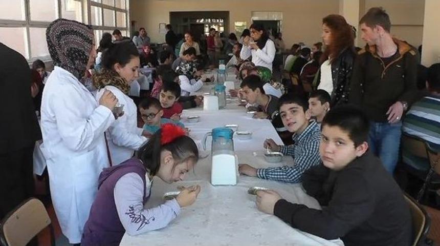 En Anlamlı Aşure G&uuml;n&uuml; Etkinliği