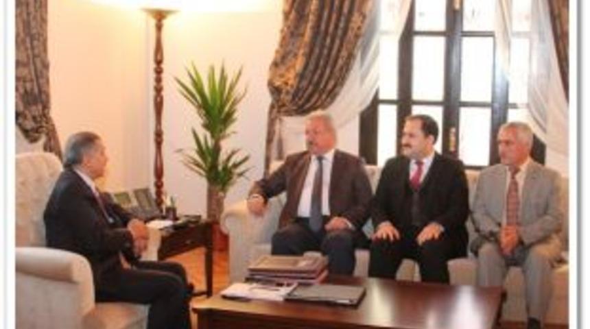 PEYDAV &uuml;yeleri Vali Ko&ccedil;ak&rsquo;ı Ziyaret Etti