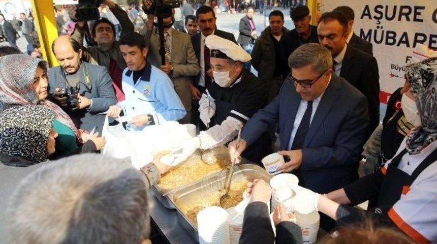 B&uuml;y&uuml;kşehir, 60 Bin Kişiye Aşure Dağıtmayı Hedefliyor
