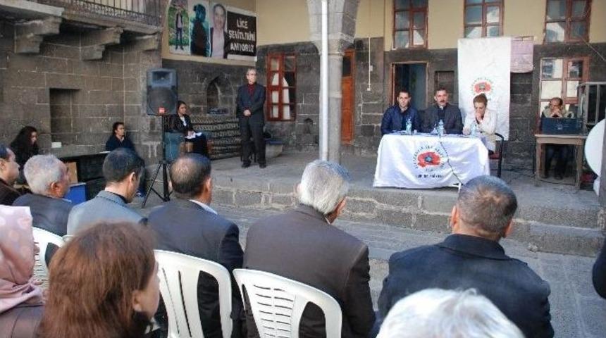 Sur Belediyesi Halk Toplantısı D&uuml;zenledi
