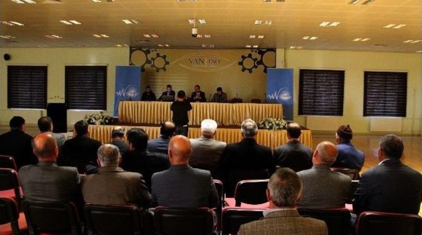 Van B&uuml;y&uuml;kşehir Belediyesi Muhtarlarla Van&rsquo;ın Tarımını Ele Aldı