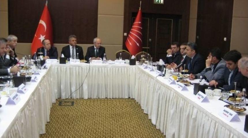 Chp Genel Başkanı Kılı&ccedil;daroğlu, Madencilerle Toplantı D&uuml;zenledi