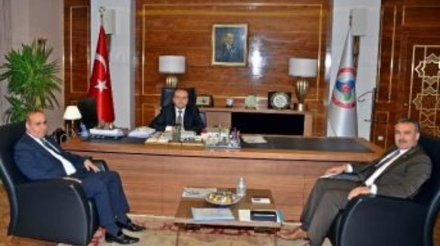 Bakan Yardımcısından Habur Sınır Kapısı&rsquo;nda &Ccedil;alışanlara İki M&uuml;jdeli Haber