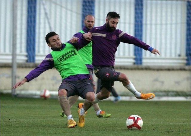 Osmanlıspor, U21 Takımını Farklı Yendi