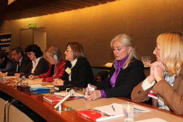 Fatma Şahin Bm&rsquo;de Suriyelilerin Sorunlarını Anlattı 1