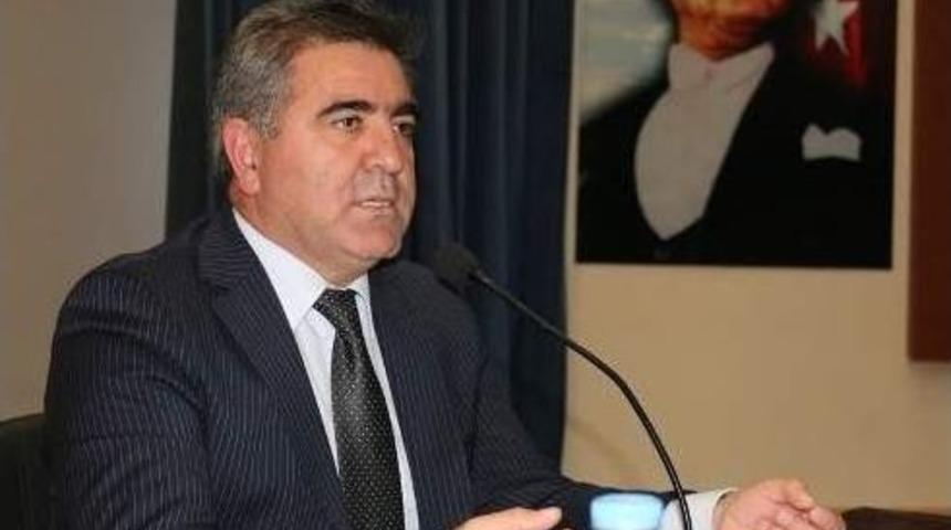 Başkan &Ouml;zdemir &Uuml;niversitelilere Tecr&uuml;belerini Anlattı