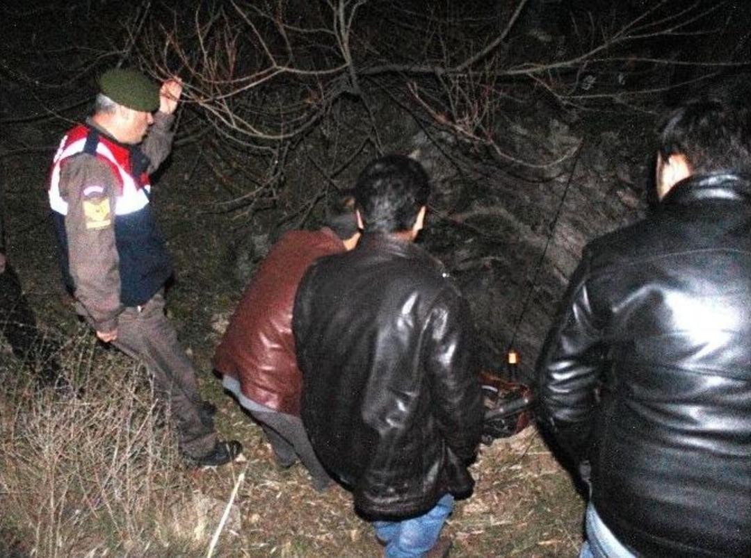 Trakt&ouml;r&uuml;yle Su Kuyusuna D&uuml;şen K&ouml;yl&uuml; Yaralandı