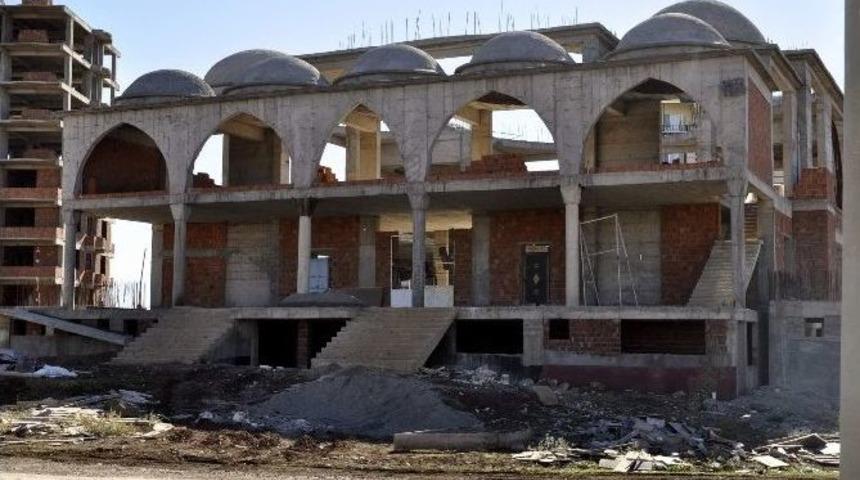 Halit Bin Velit Camii İnşaatı Yardım Bekliyor