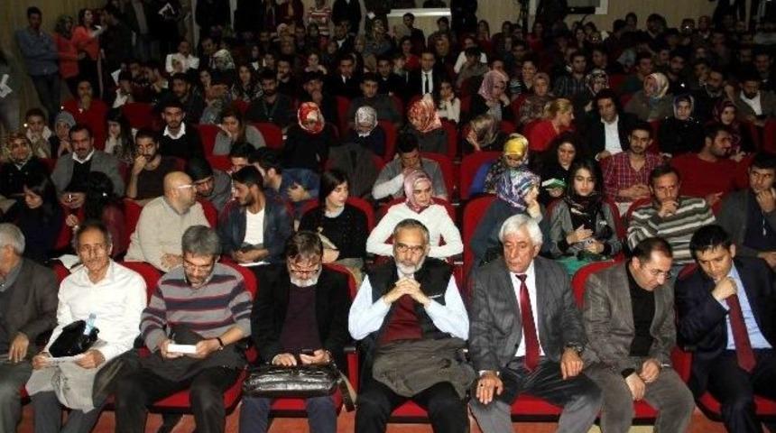 Van&rsquo;da &ldquo;t&uuml;rkiye&rsquo;nin Anayasal Reform S&uuml;recinde &Uuml;niversitelerin Rol&uuml;&rdquo; Paneli