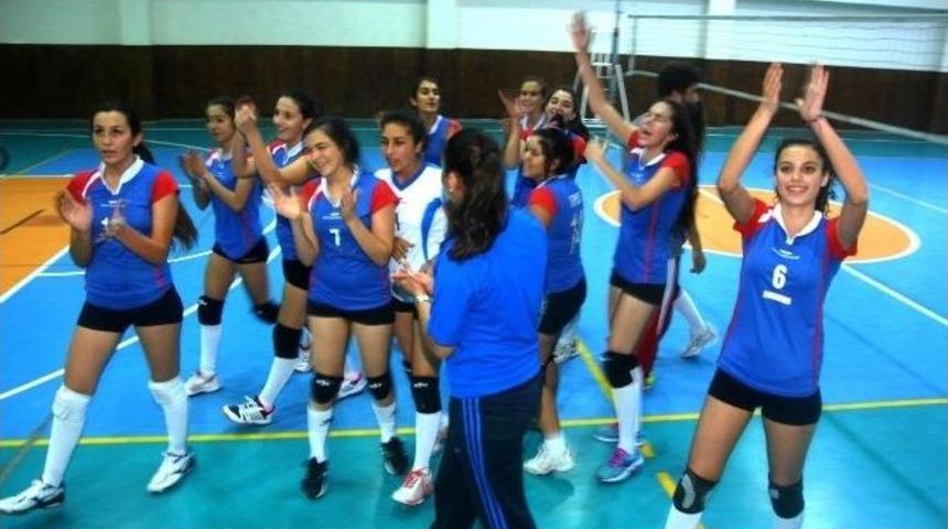 Kepez&rsquo;in Yıldız Sultanları Grup Birincisi