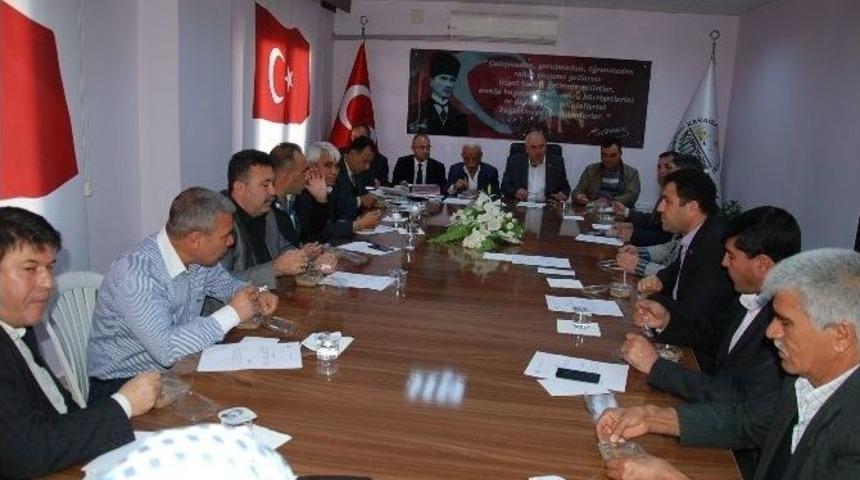 Karaisalı Belediye Meclisinde Aşure İkramı