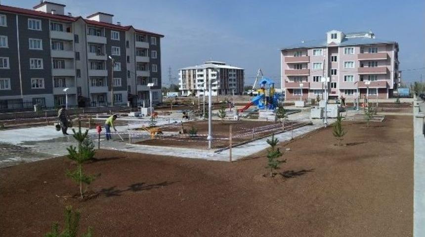 Rus İşgalini Şehre Duyuran M&uuml;ezzin Abdullah Efendi İsmi Parka Verildi